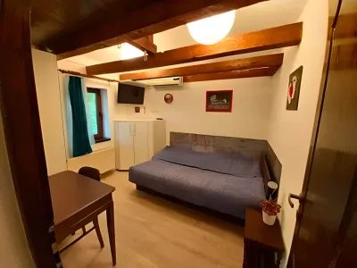 camera garsoniera de inchiriat birou tv Sector 1 București